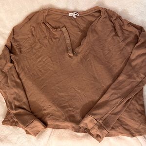 Fashion Nova long sleeve crop top